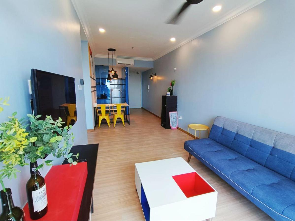 Apartment The Wave By Jeffery Lam Management *