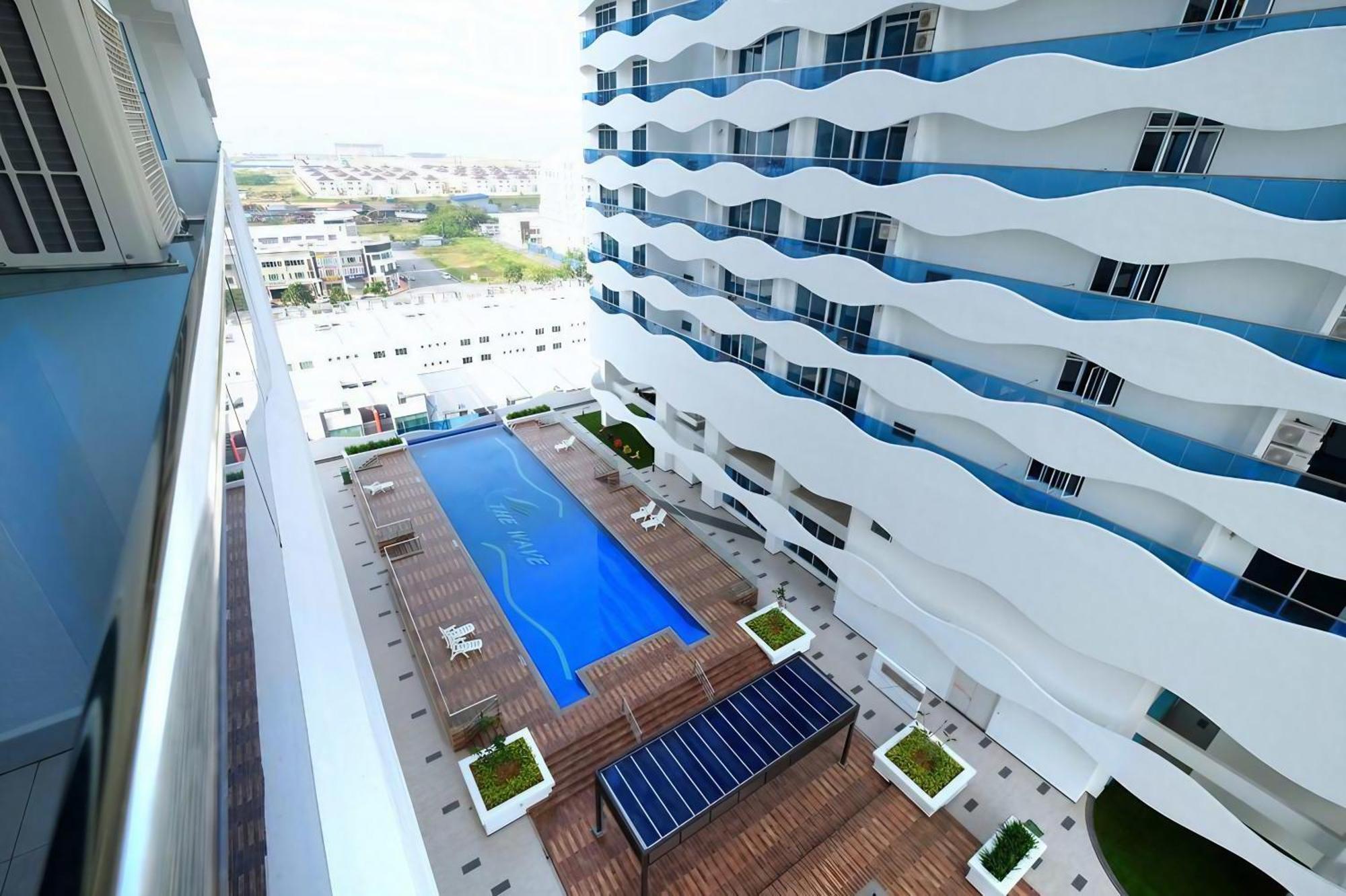 The Wave By Jeffery Lam Management * Malacca